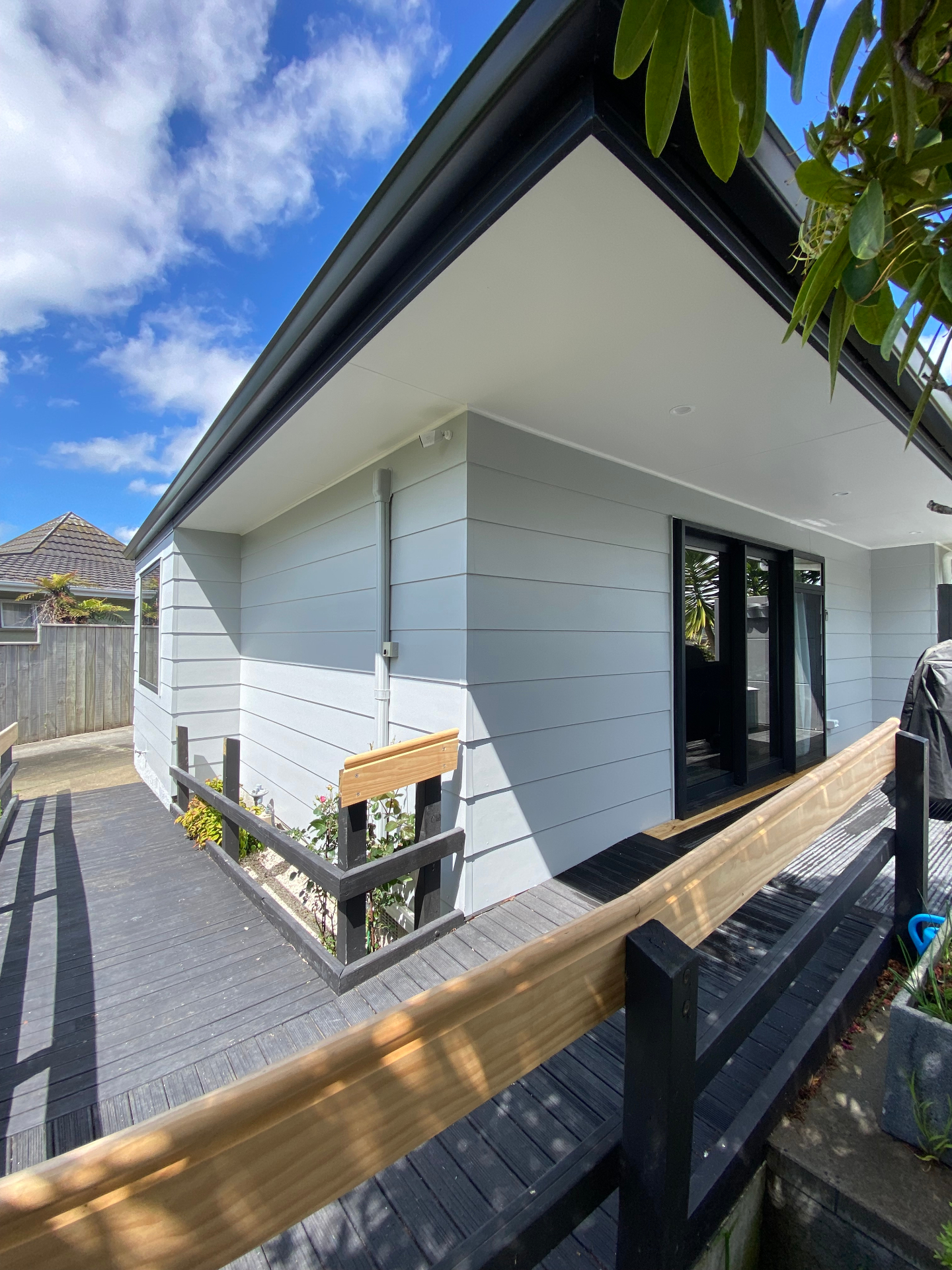 Modern weatherboard exterior repaint by Blaze & Brush Painting and Decorating